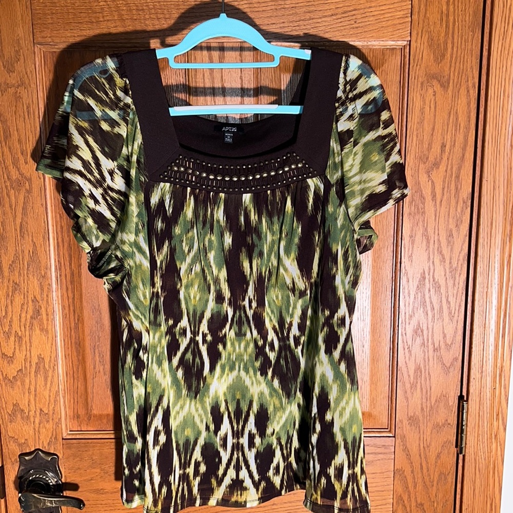 Vivid bold colors on sheer fabric